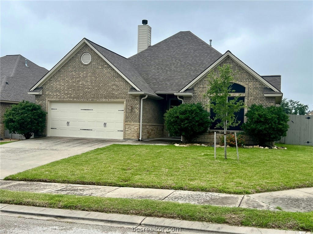 2600 FOREST OAKS DR, COLLEGE STATION, TX 77845, photo 1 of 22