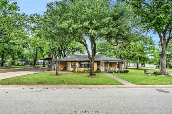 707 WILLOW ST, HEARNE, TX 77859 - Image 1