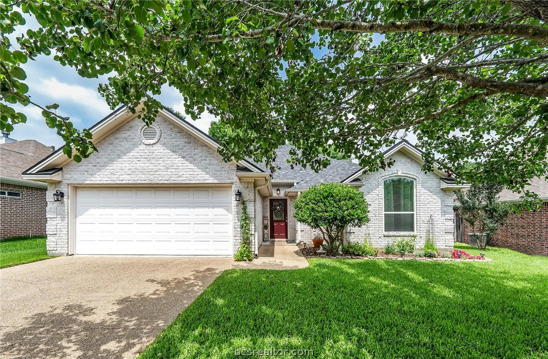 3709 ARDENNE CT, COLLEGE STATION, TX 77845, photo 1 of 40