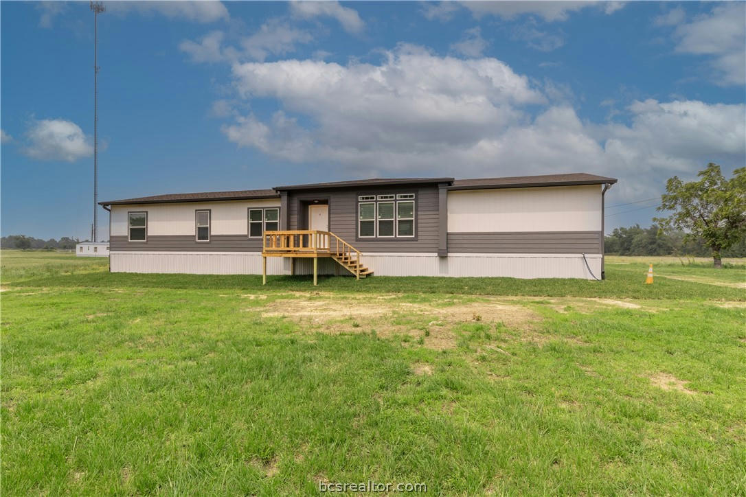 17819 E HIGHWAY 79, GAUSE, TX 77857, photo 1 of 19