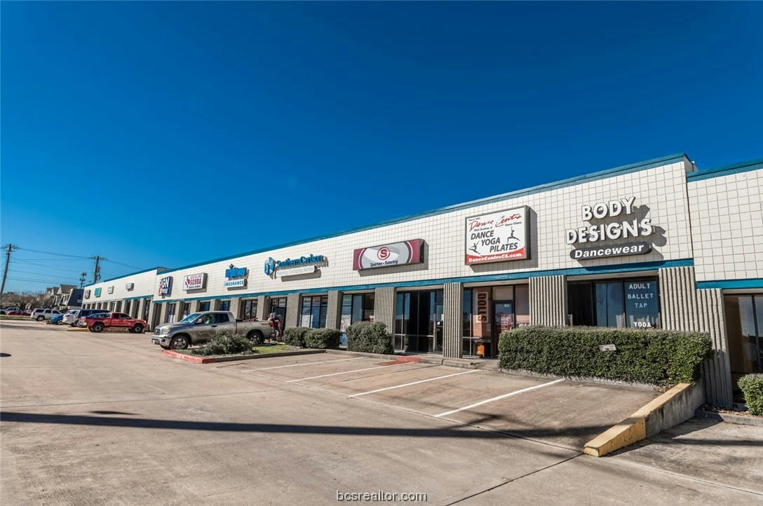 2151 HARVEY MITCHELL PKWY S # 113-114A, COLLEGE STATION, TX 77840, photo 1 of 6