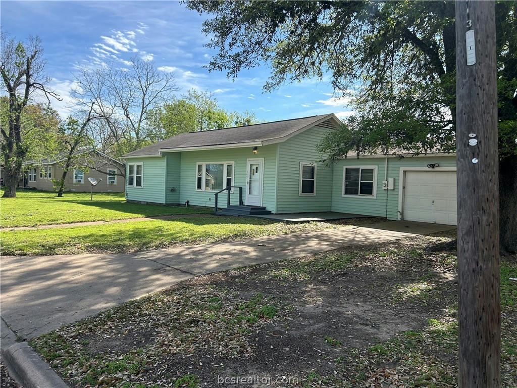 369 7TH ST, SOMERVILLE, TX 77879, photo 1 of 12