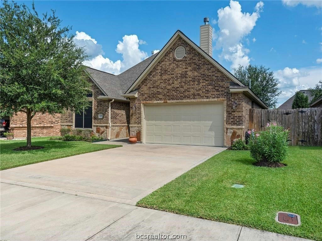 8307 RAINTREE DR, COLLEGE STATION, TX 77845, photo 1 of 33